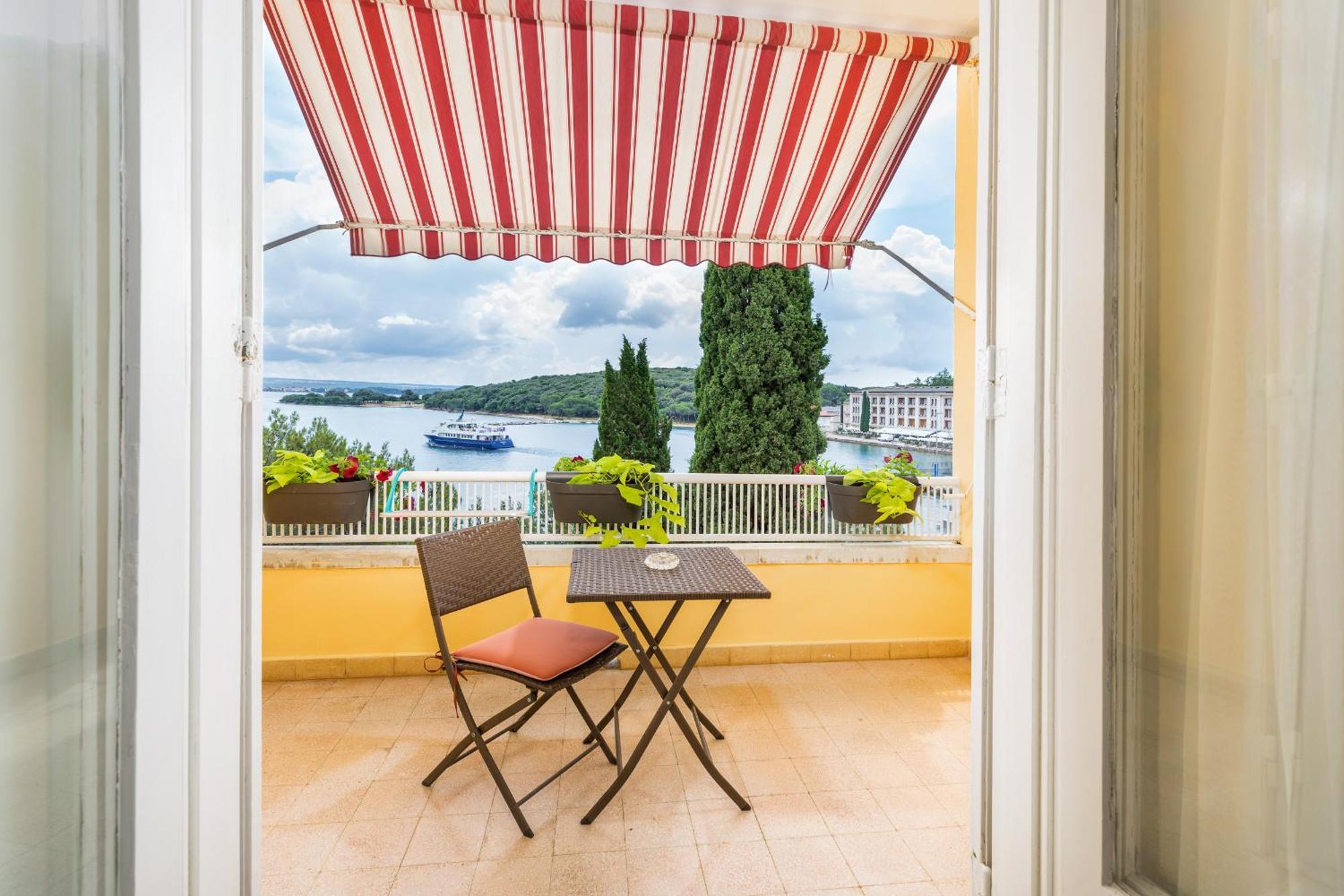 Brijuni Rooms Karmen Fažana Zimmer foto